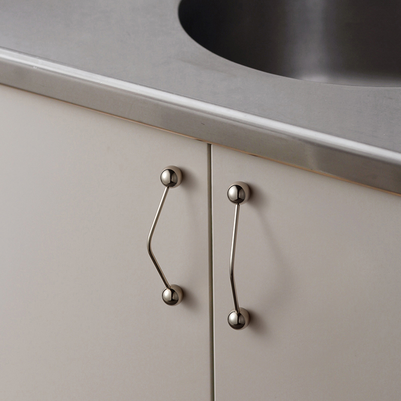 Goo-Ki-Meubles en Laiton Massi - Unique Furniture Hardware avis et prix