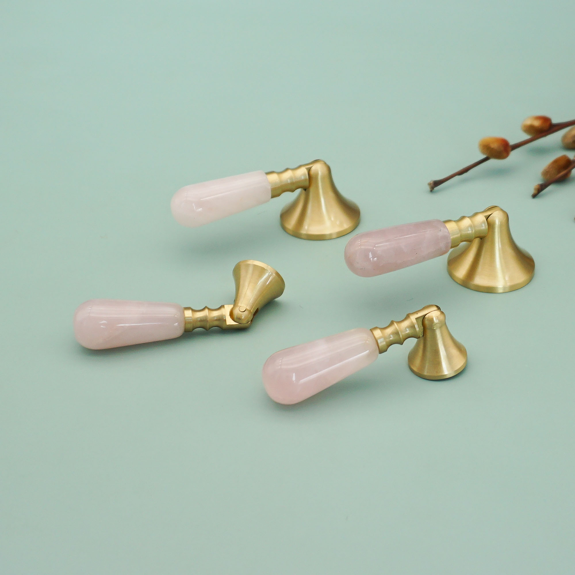 Boutons et poignées de porte e - Furniture Hardware Drop Pulls avis et prix